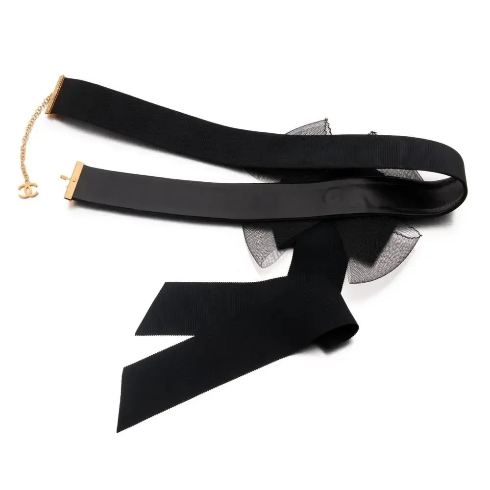 Chanel Black Leather and Grosgrain Belt - Detachable Brooch - Sz34